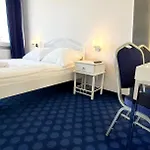 Hotel Imperium Pionki