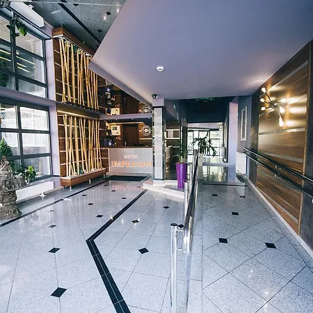 酒店 帝国酒店 Pionki